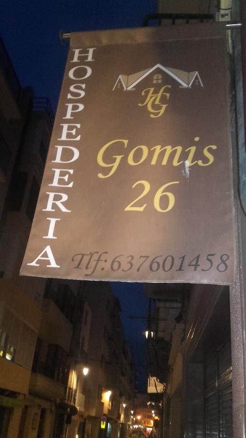 Hospederia Gomis 26 Hotel ออนตินเยนต์ ภายนอก รูปภาพ